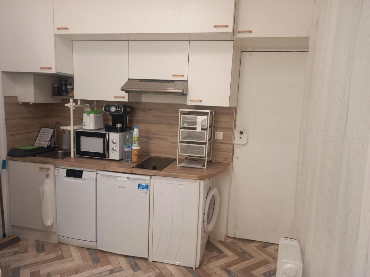 Tres Joli Petit Studio Aux Portes Paris イヴリー＝シュル＝セーヌ エクステリア 写真